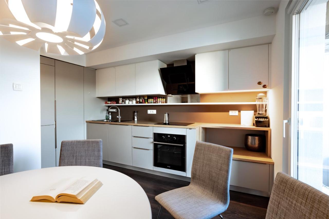 Elegant 1-Bedroom Apartment Near Hill Forest Ljubljana Extérieur photo